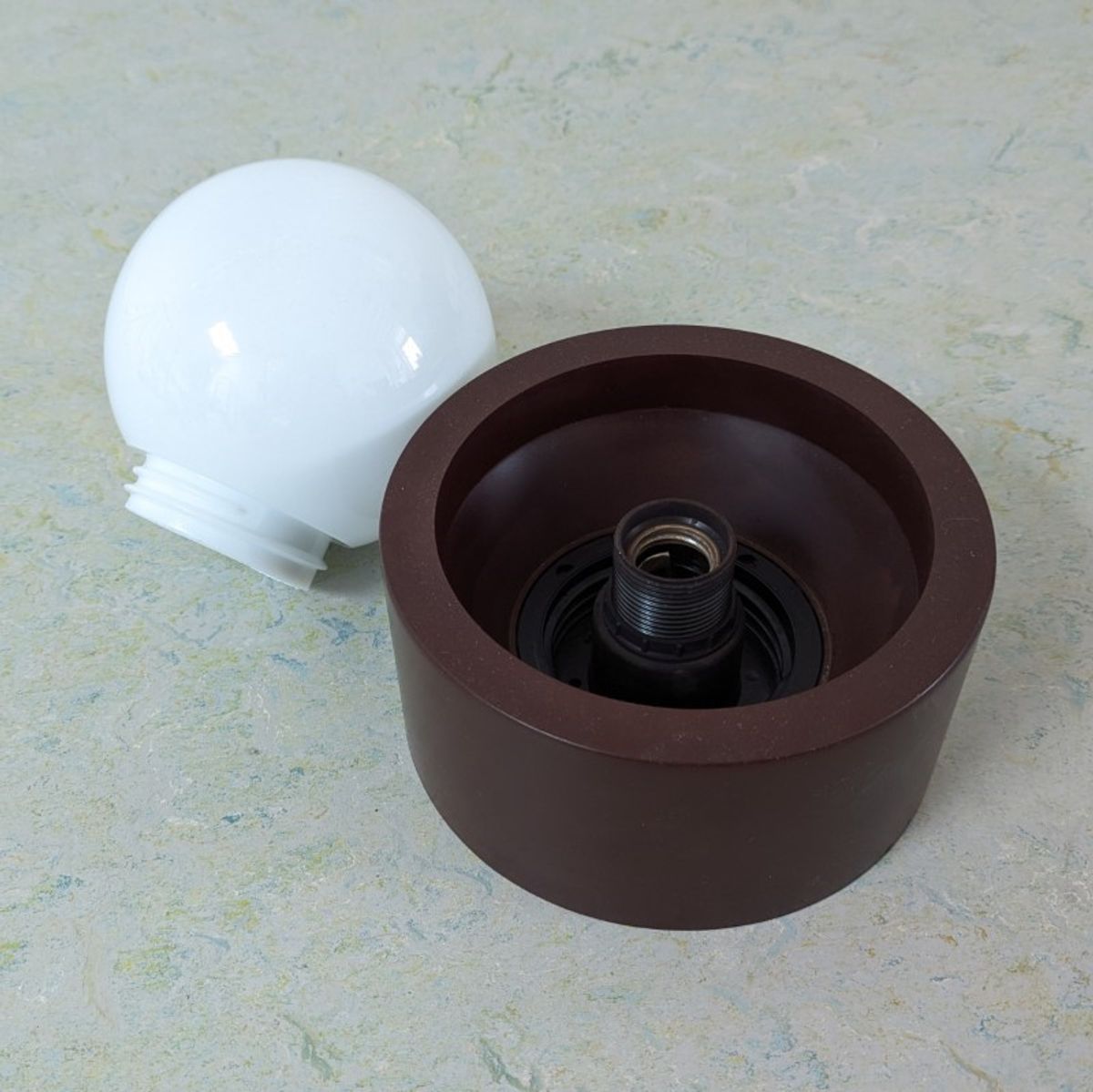 Massive Plafond Lamp – Jaren 70 - (kg47) image 4