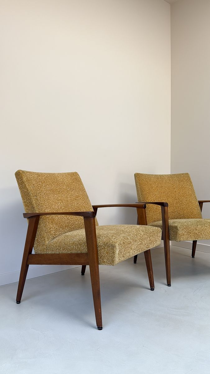 Vintage Fauteuil Met Teak Houten Frame En Gele Bekleding image 2