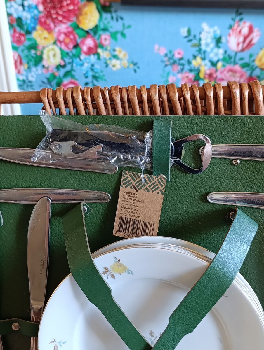 Vintage Picknickmand Van Optima England, Uniek & Duurzaam Gerestyled image 10