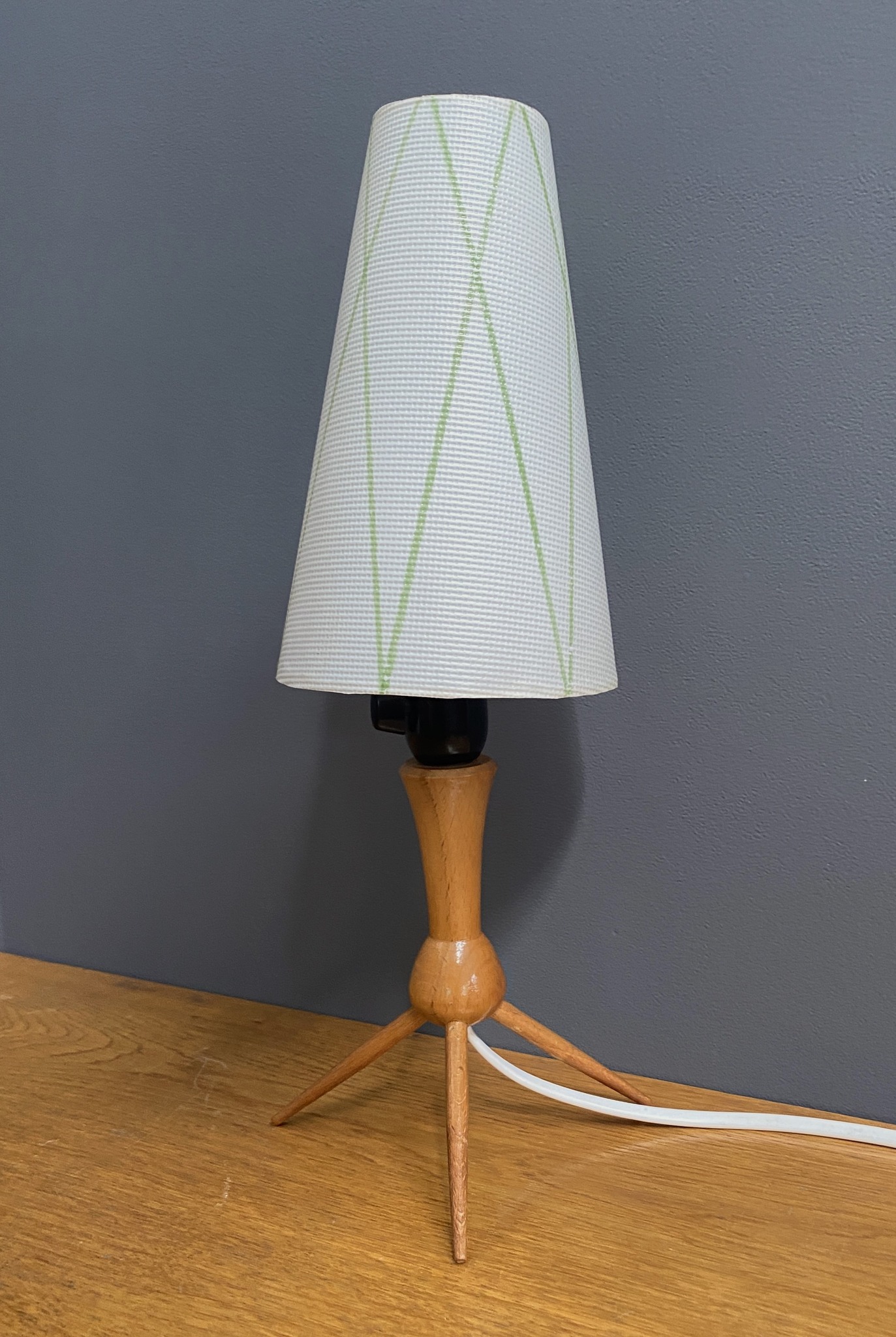 Wood Smalll Table Lamp 1960s image 4