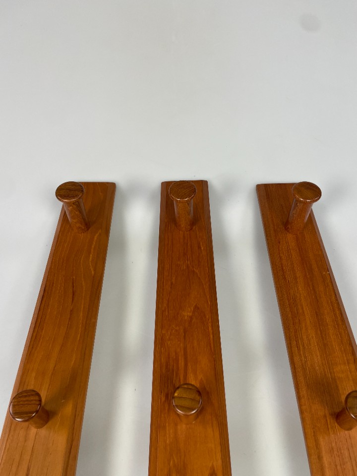 Vintage Teakhouten Wandkapstok Met Hangers, Aksel Kjersgaard Voor Odder Mobler, Denemarken 1960's image 9