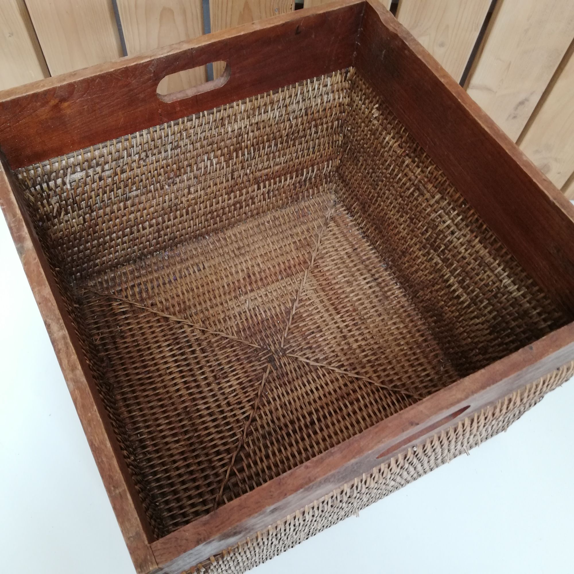Rotan Opbergbak Met Houten Rand image 5