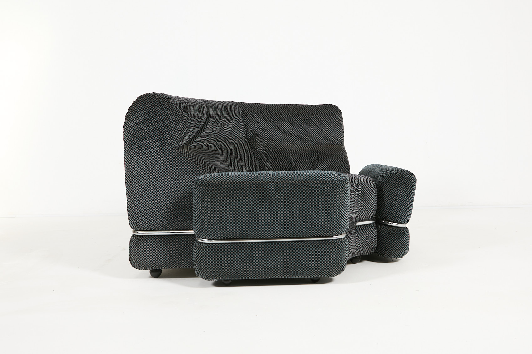 1970’s Vintage Italian Modern Lounge Chair image 4