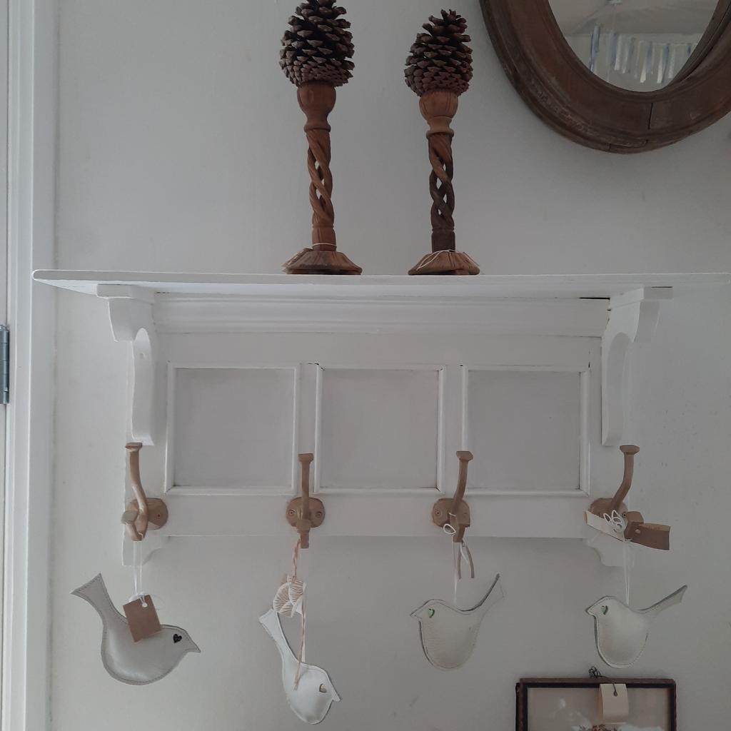 Vintage Krukken, Krukjes Op Metalen Pootjes En Leren Zitting image 19