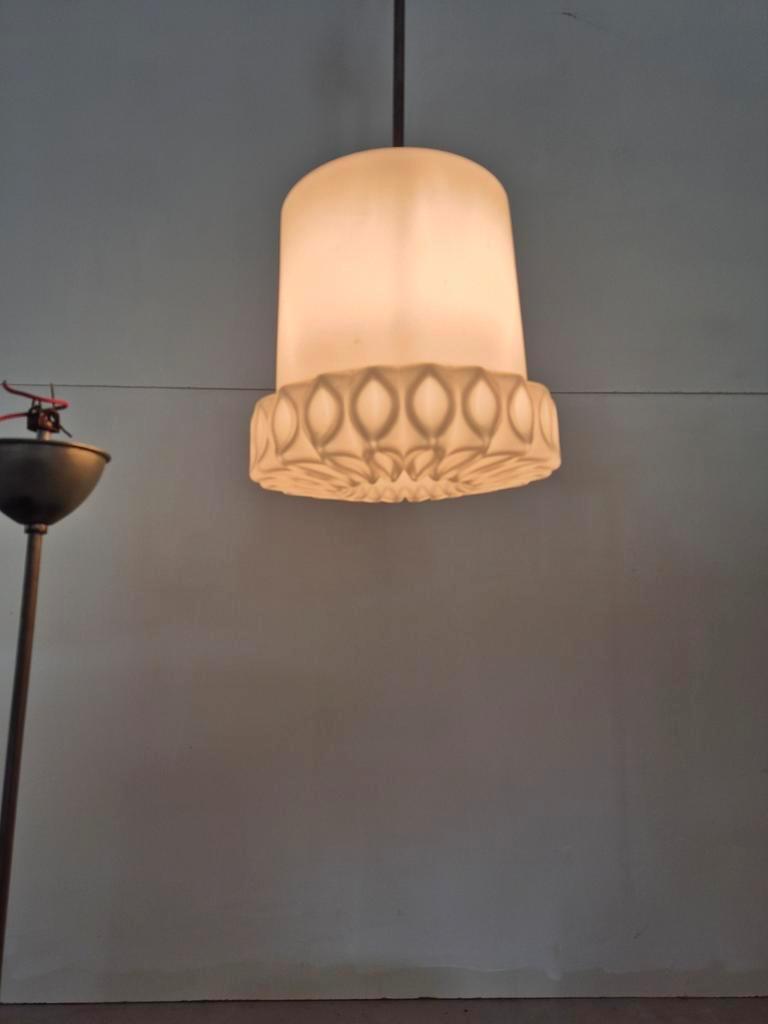 3 Peil & Putzler Hustadt Zonnebloem Vintage Opaline Hanglamp image 4