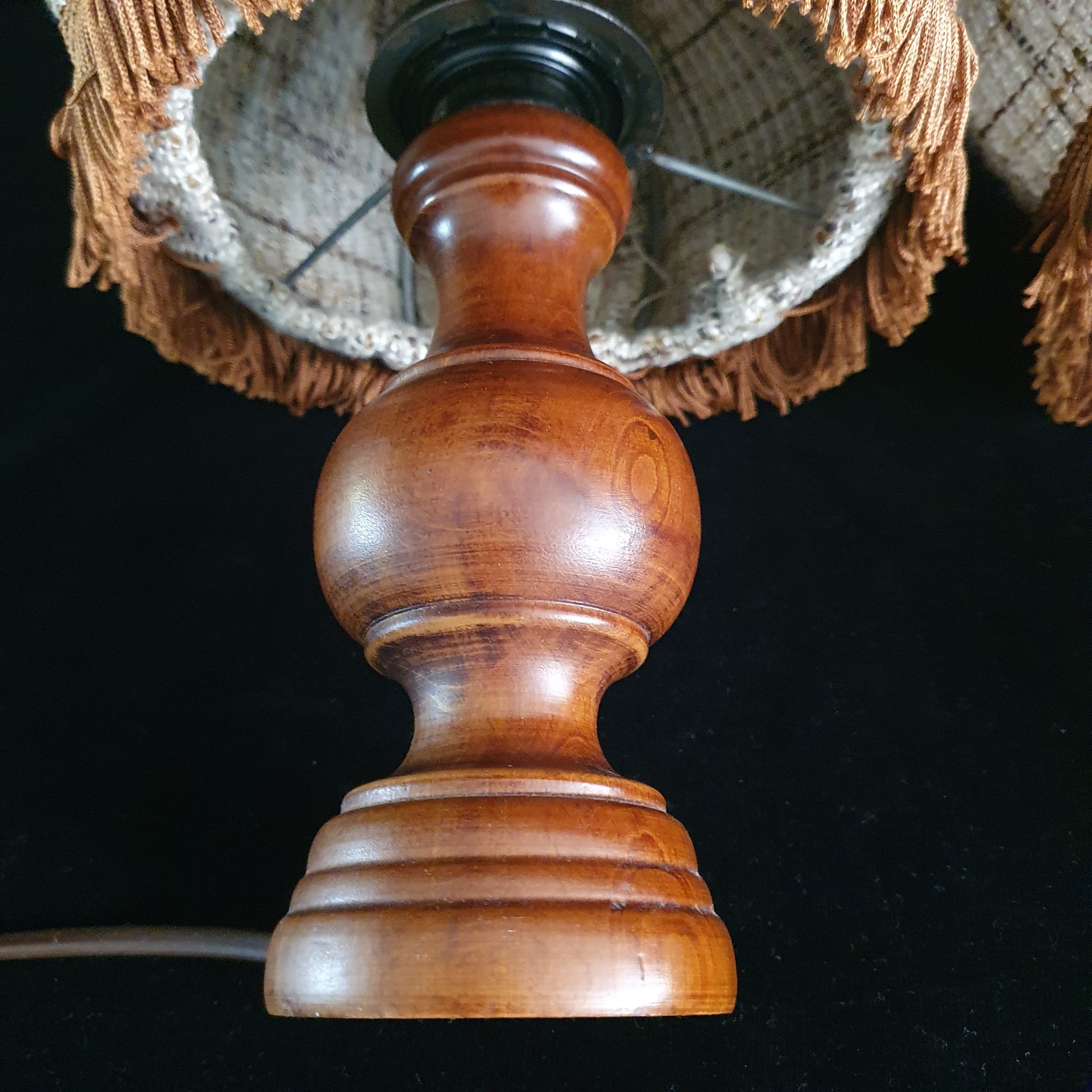 Vintage - Schemerlamp - Bedlamp - Kastlamp - Hout/stof- 2 Stuks image 10