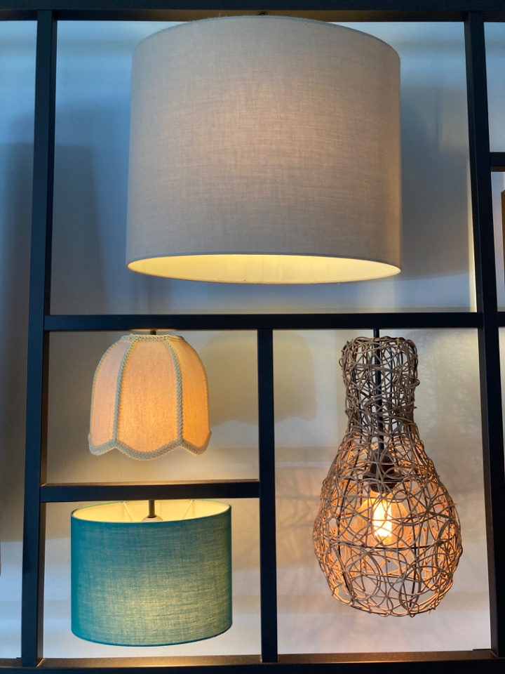 Bekijk Wandlamp Parecchi Arthouse Kare Design op Reliving 🤩