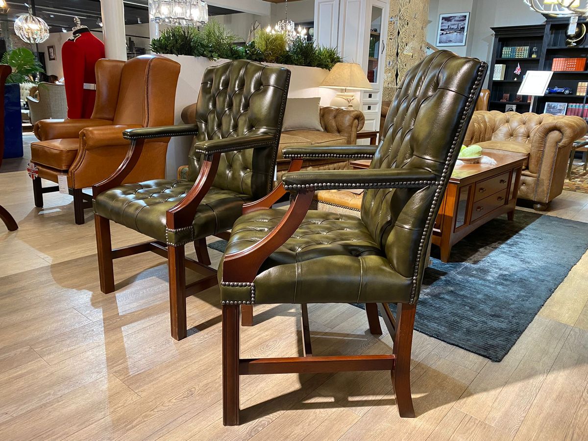 2 X Engelse Chesterfield Fauteuils/stoelen In Nieuwstaat Antiek Groen image 8