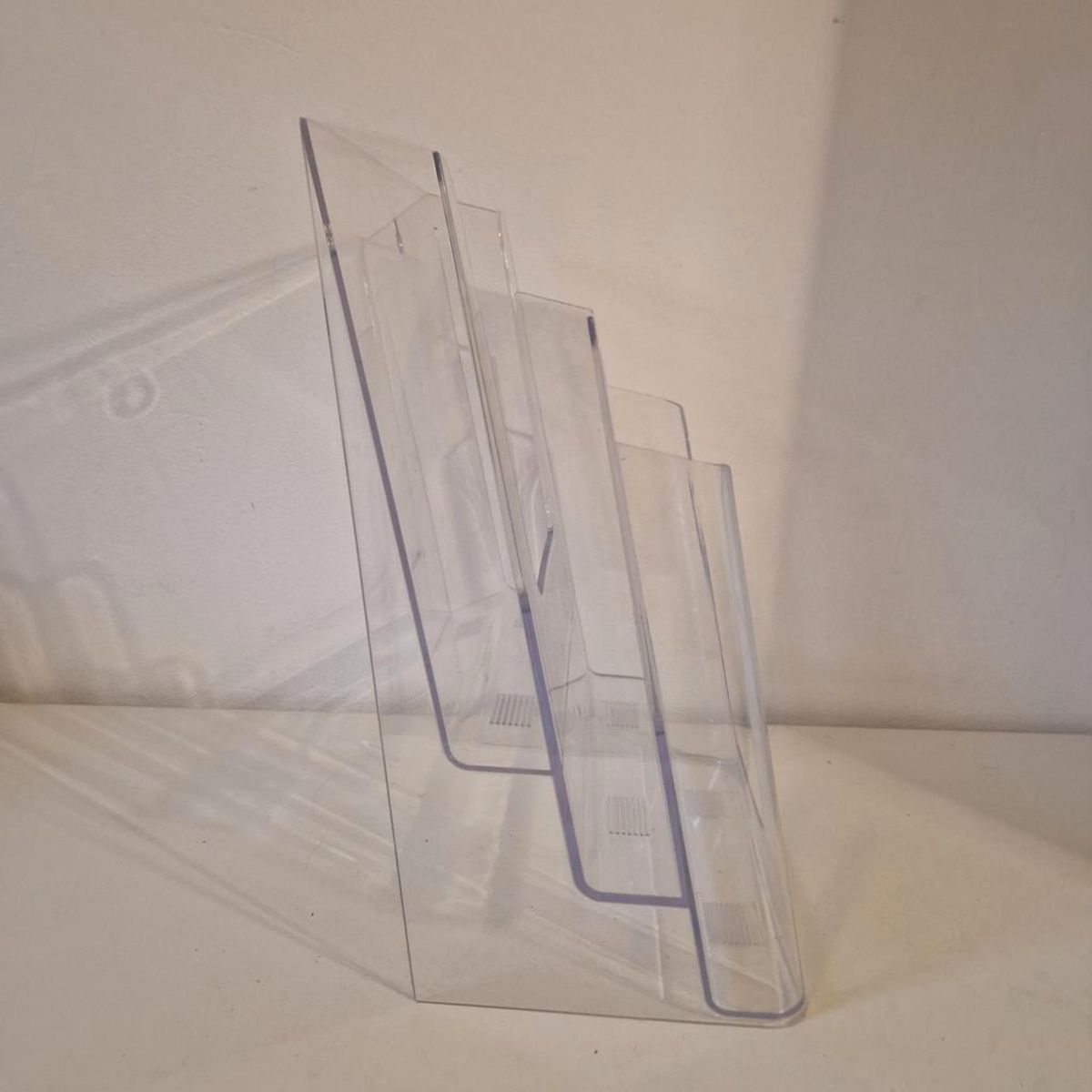Plexiglas Wand Lectuurbak Wandrekje Wandrek A4 Houder image 6