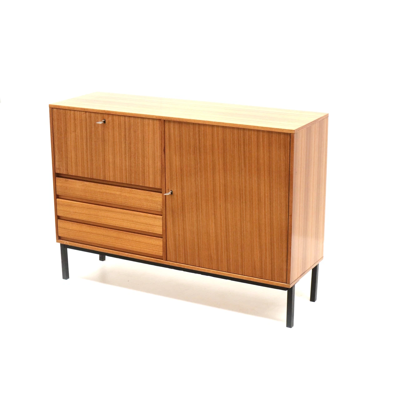 Vintage Wandmeubel Dressoir Uit De Jaren ’60 image 2
