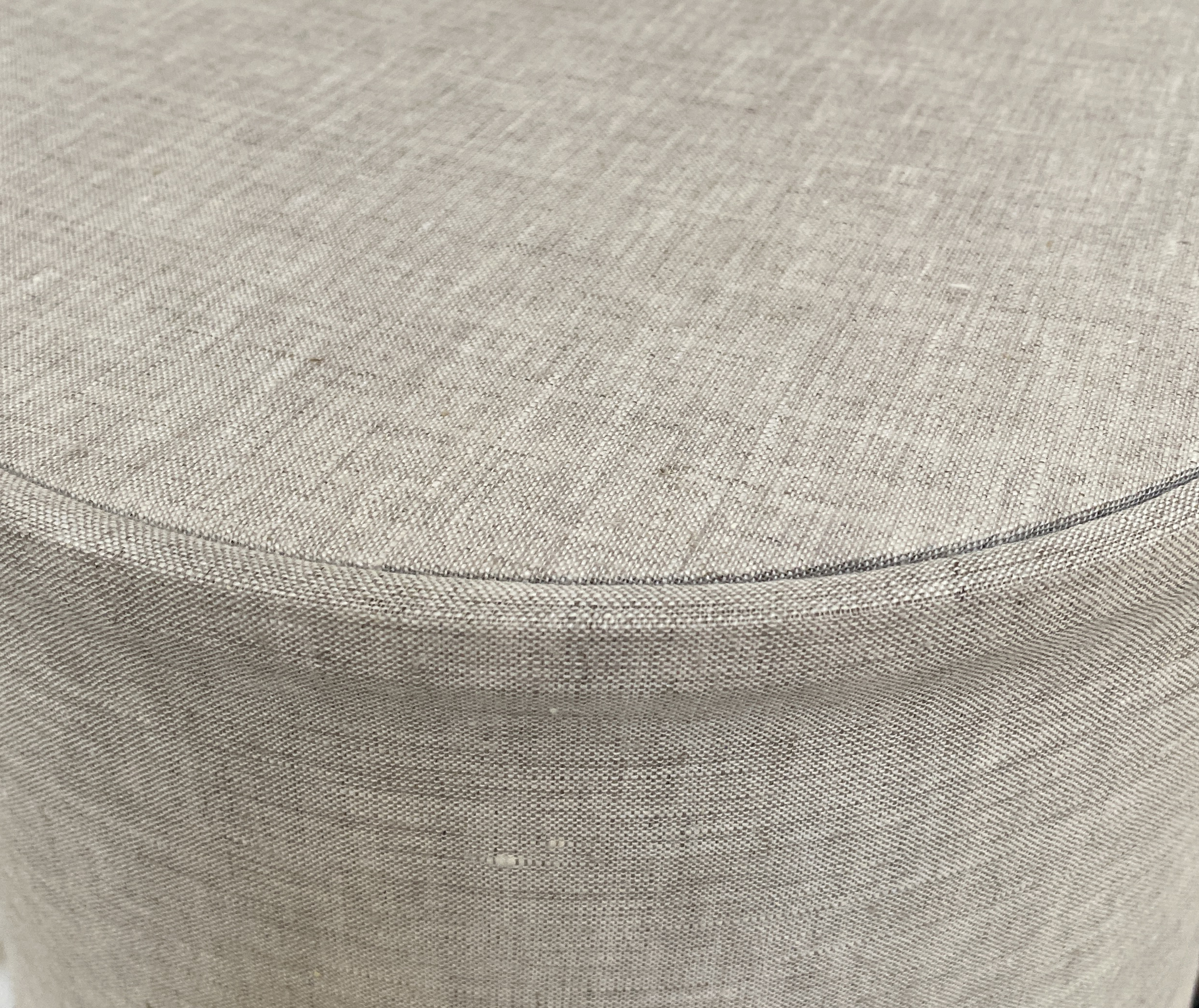 Gubi | Gravity Tafellamp Large Wit Marmer/canvas image 5
