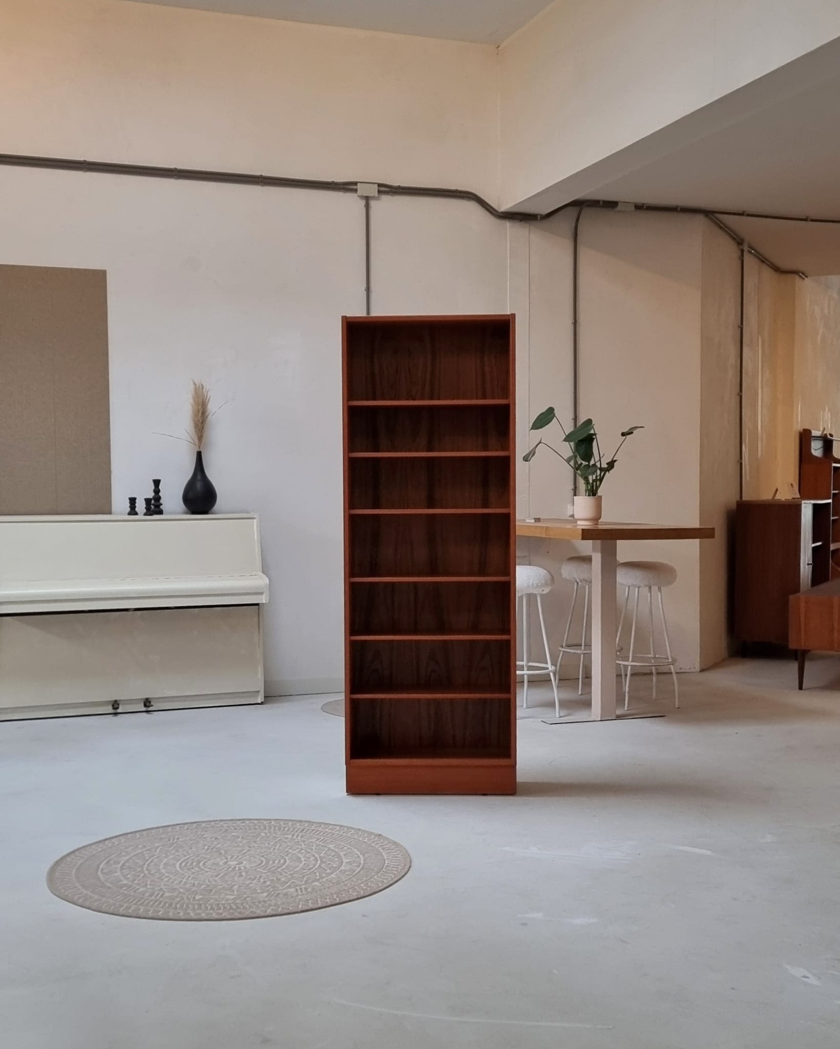 Mid Century Boekenkast image 4