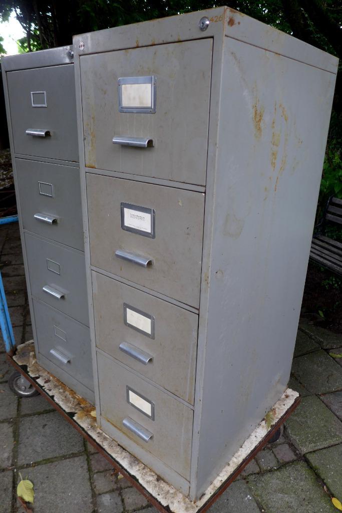 Mooie Rode Industriele Retro Locker image 12