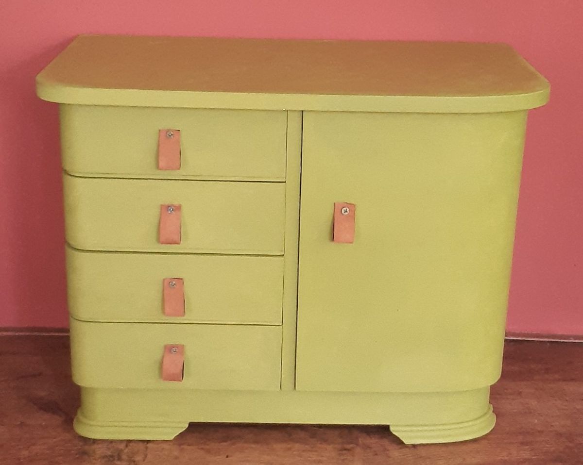 Kastje Of Klein Dressoir image 2