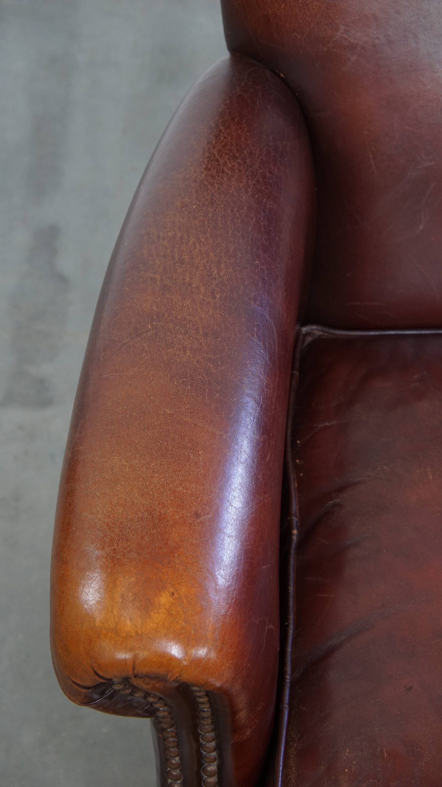 Karaktervolle Set Van 2 Vintage Schapenleren Armchairs Met Warme Kleuren En Een Mooi Patina image 8