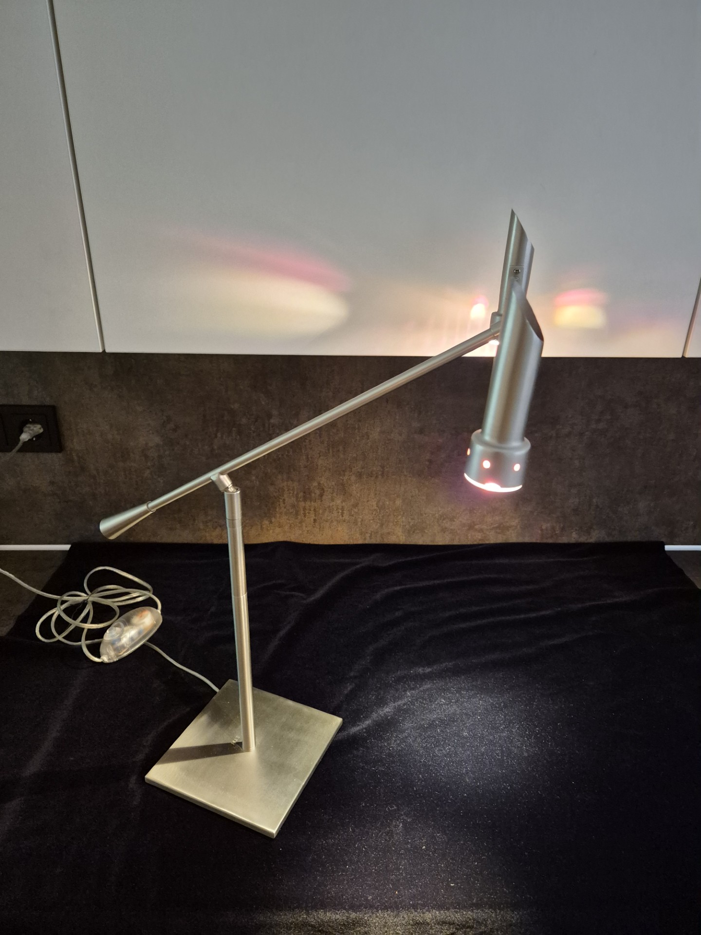 Bureaulamp - Tafellamp - Design - Zilverkleurig -verstelbaar image 14