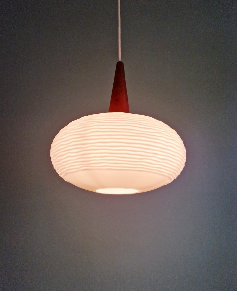 Ophanging In Witte Opaline En Teakhout, Scandinavische Stijl image 3