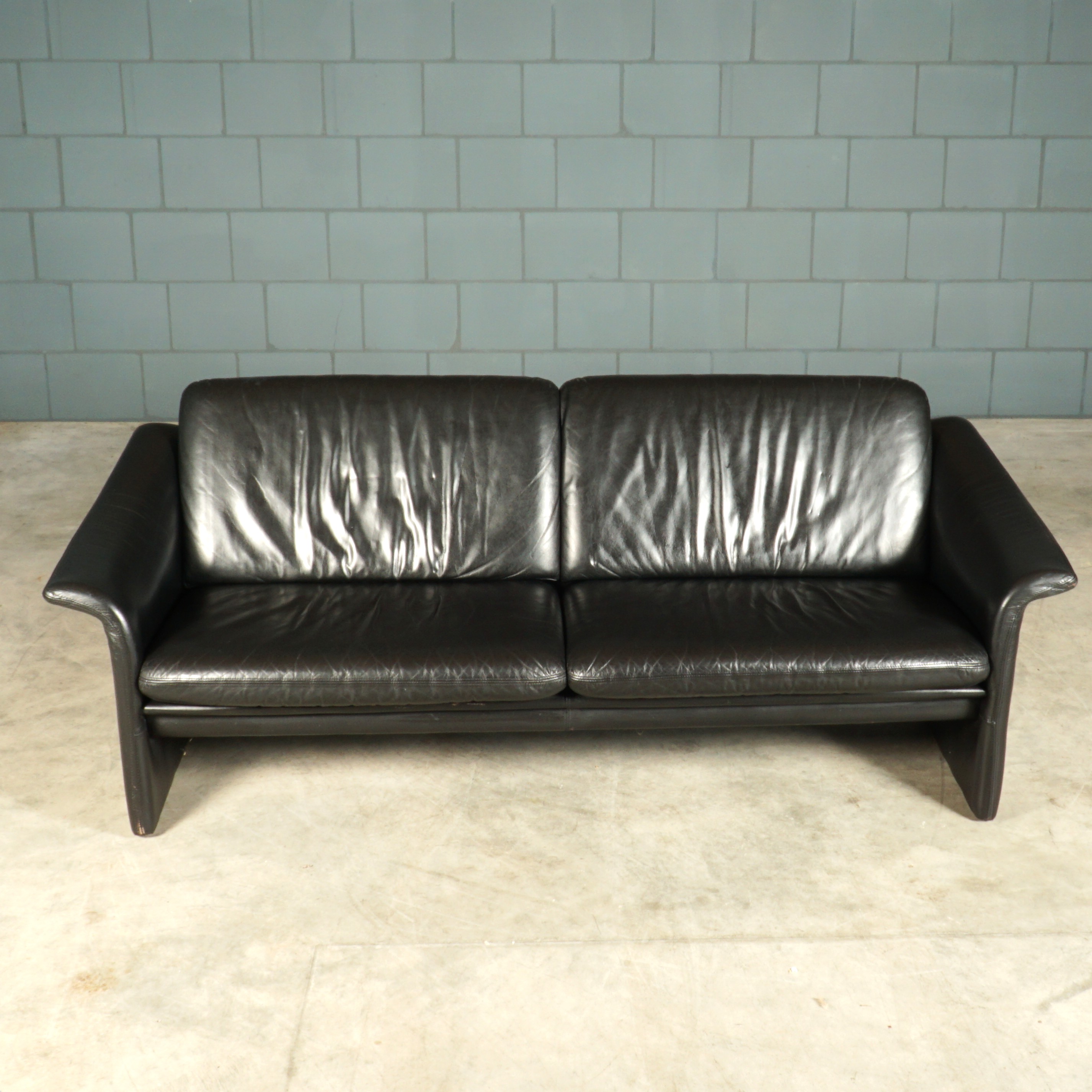 Vintage Zwart Lederen Bank – Jaren 70 image 10