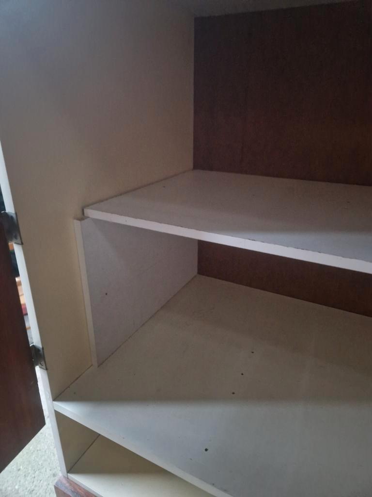 Jaren 70 Palissander Fineer Kast Vintage Design. image 9