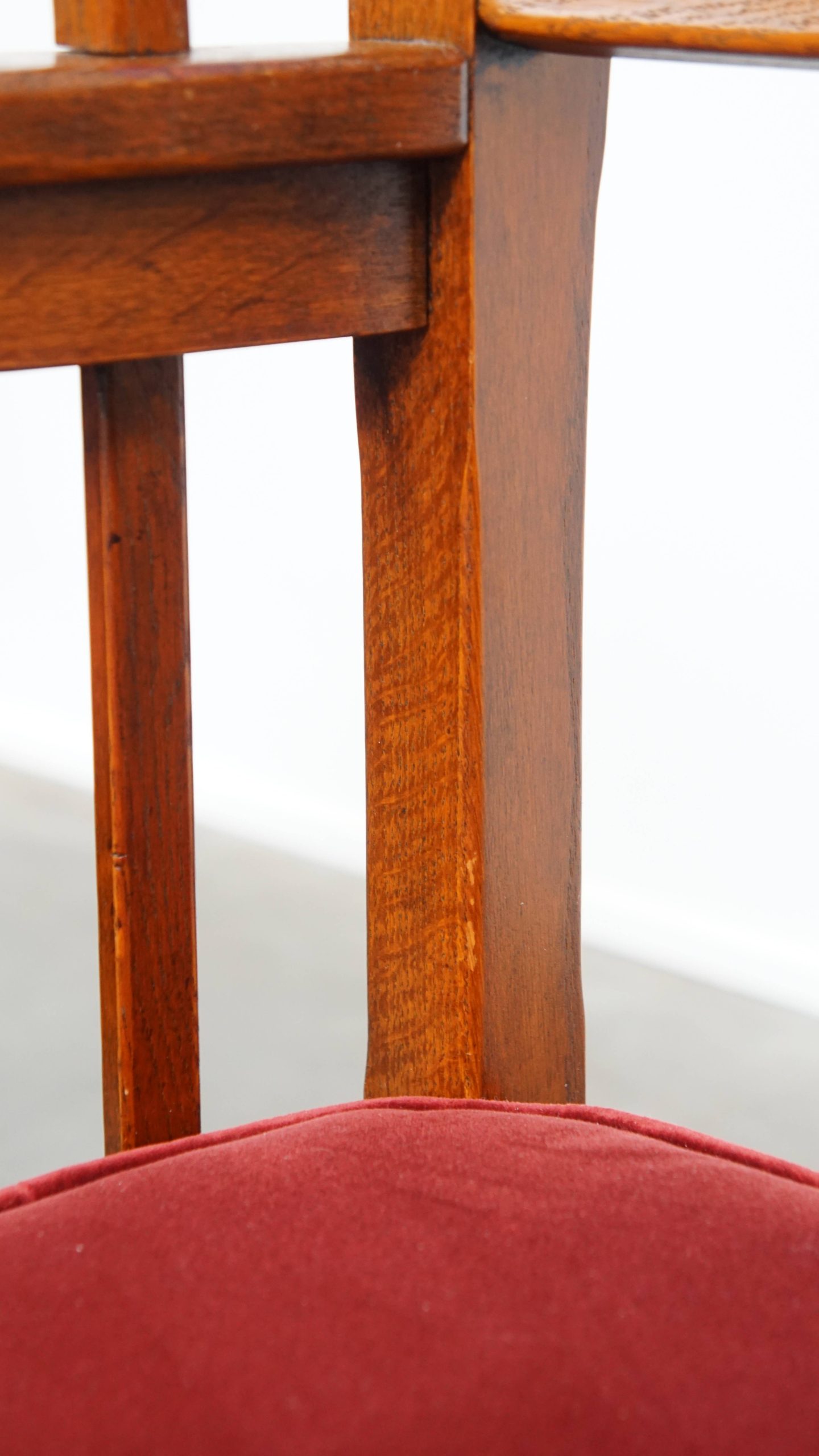 Set Van 4 Art Nouveau/ Jugendstil Design Schuitema Eetkamerstoelen Met Rode Stoffen Bekleding image 21