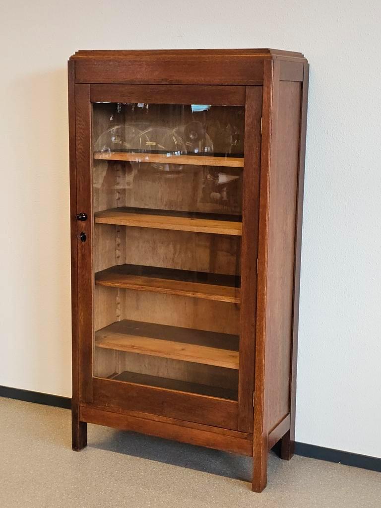 Bekijk Antieke Art Deco Vitrinekast Kast Wandkast Servieskast Op Reliving bekijk-antieke-art-deco-vitrinekast-kast-wandkast-servieskast-op-reliving