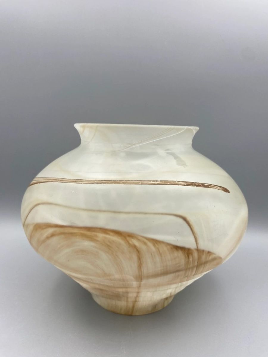 Beeldschone Vaas Gemarmerd Melkglas image 7