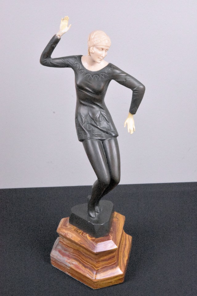 Art Deco Beeld Van Een Danseres Naar F. Preiss image 12