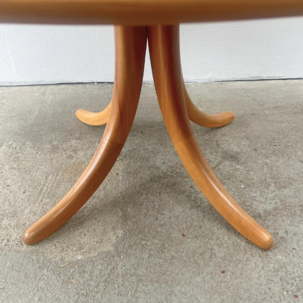 Vintage Salontafel Rond, Notenhout, Middenpoot - Alma 100cm image 5