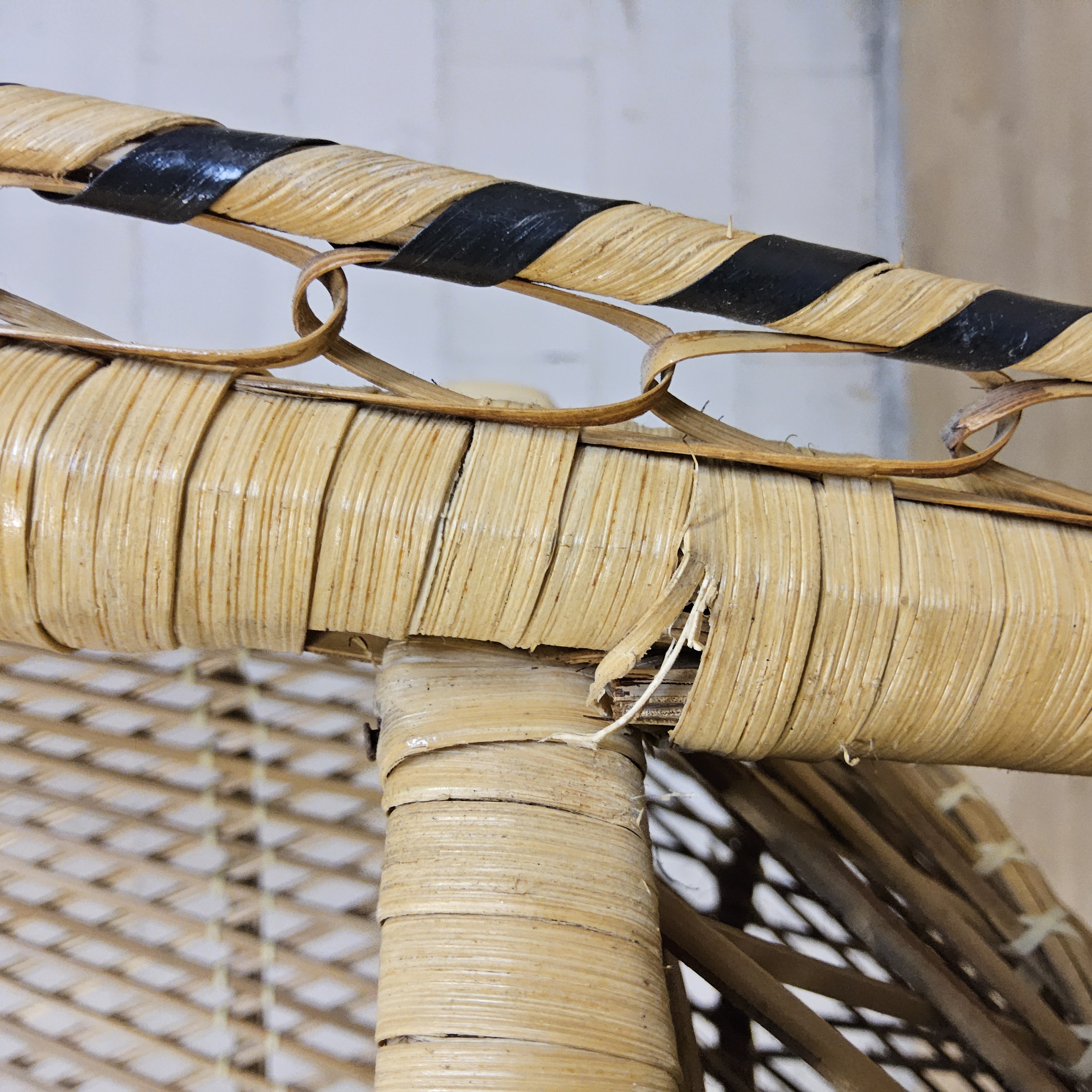 Vintage Rotan Peacock Chair Emmanuelle / Pauwen Stoel (h150cm) image 18