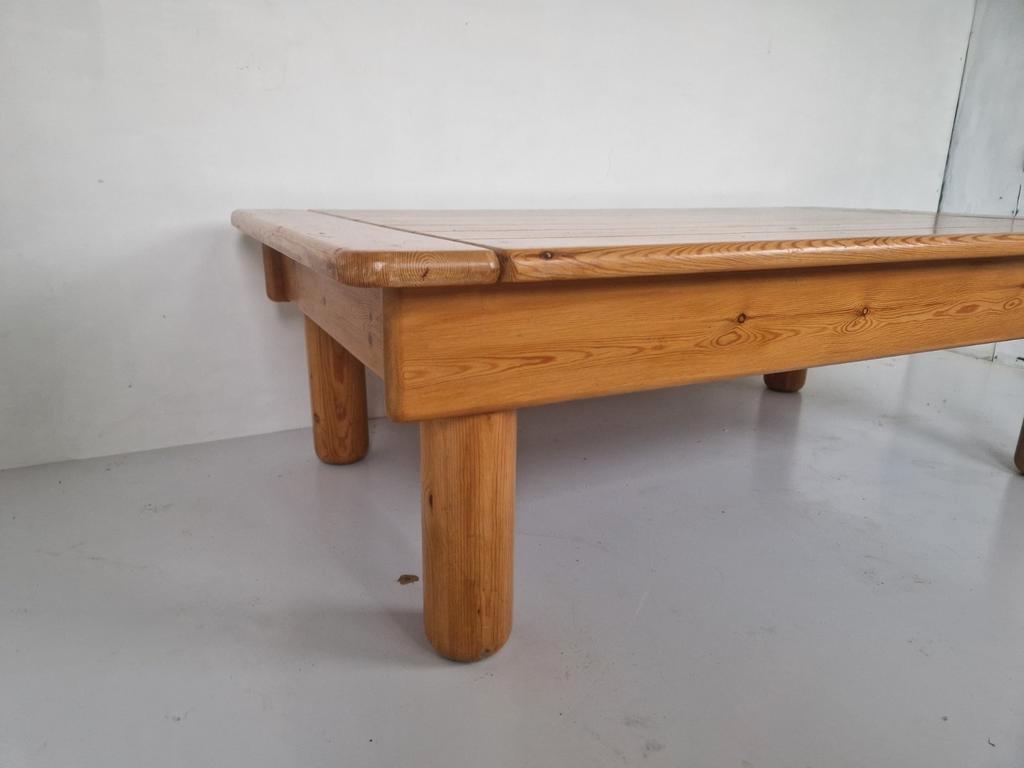 Japandi Stijl Vintage Zweedse Grenen Salon Tafel. image 4