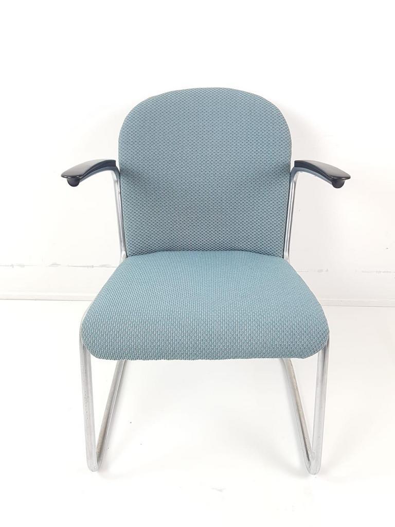 Gispen Fauteuil Model 413 Nieuw Gestoffeerd Grape Blauw image 10