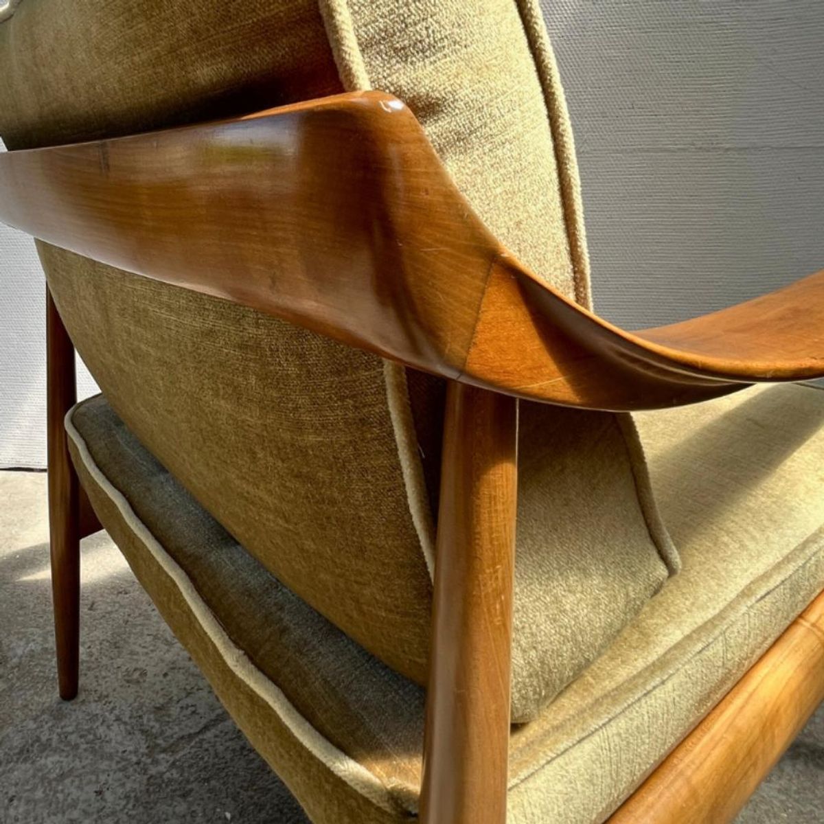 2x Midcentury ‘antimott’ Fauteuil W. Knoll Notenhout, Velour image 4