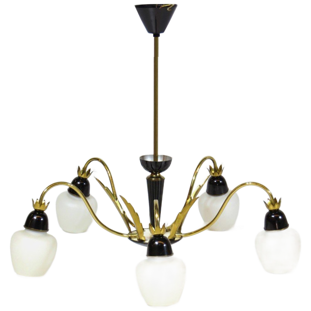 Vintage Kroonluchter In Messing En Opaline Glas, 1960s image 2