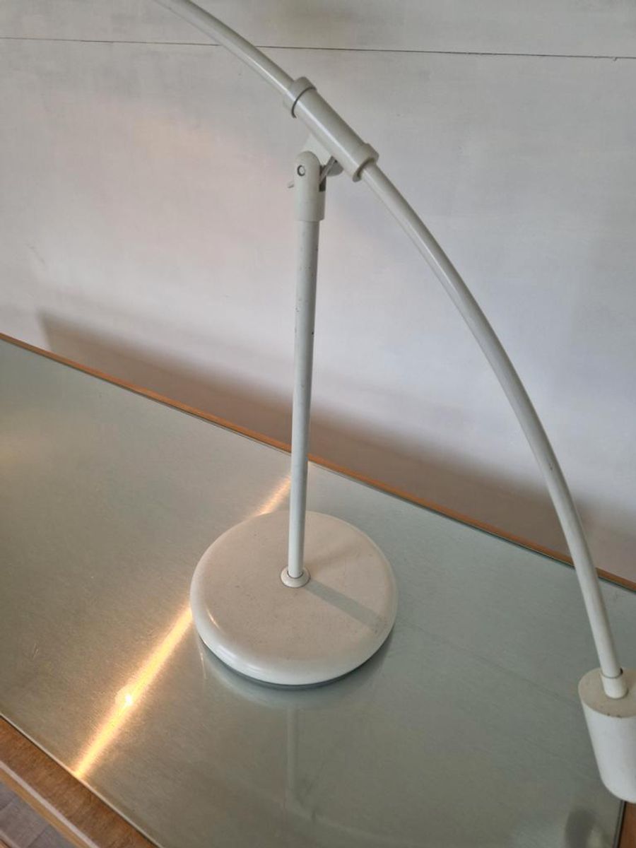 Vintage Counterbalance Design Bureau Lamp. image 4