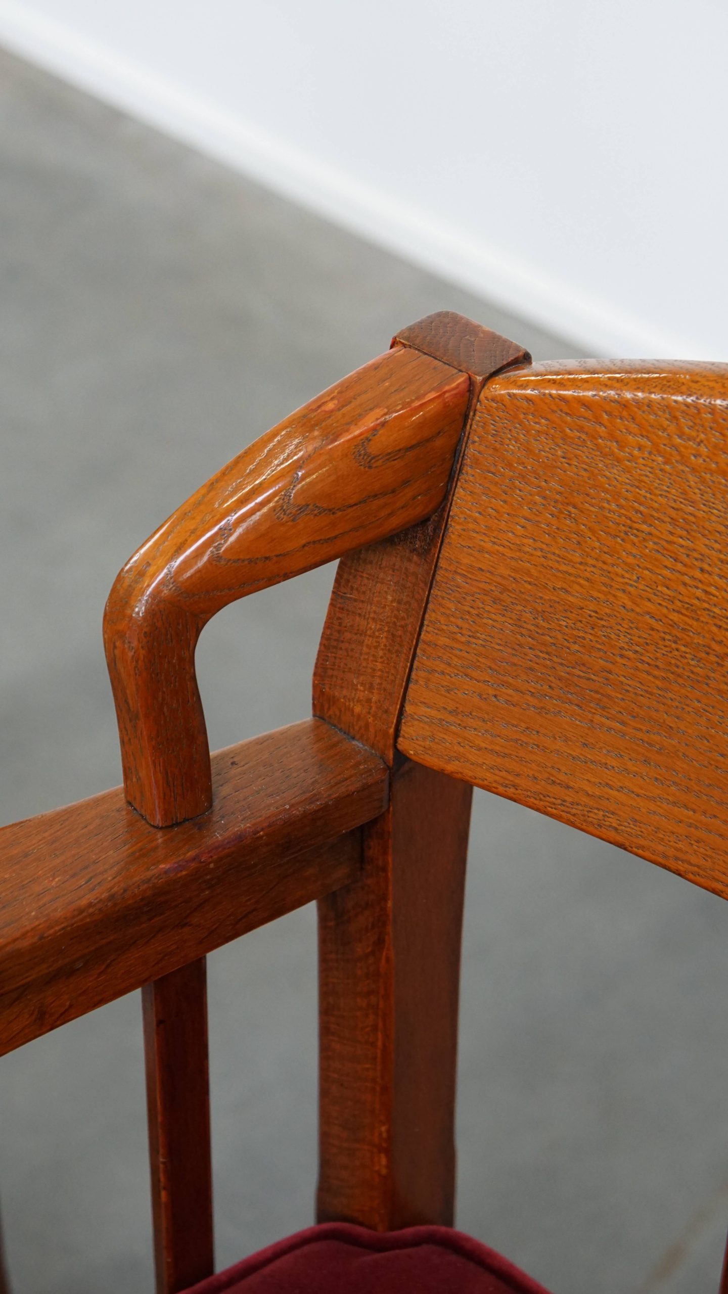 Set Van 4 Art Nouveau/ Jugendstil Design Schuitema Eetkamerstoelen Met Rode Stoffen Bekleding image 18