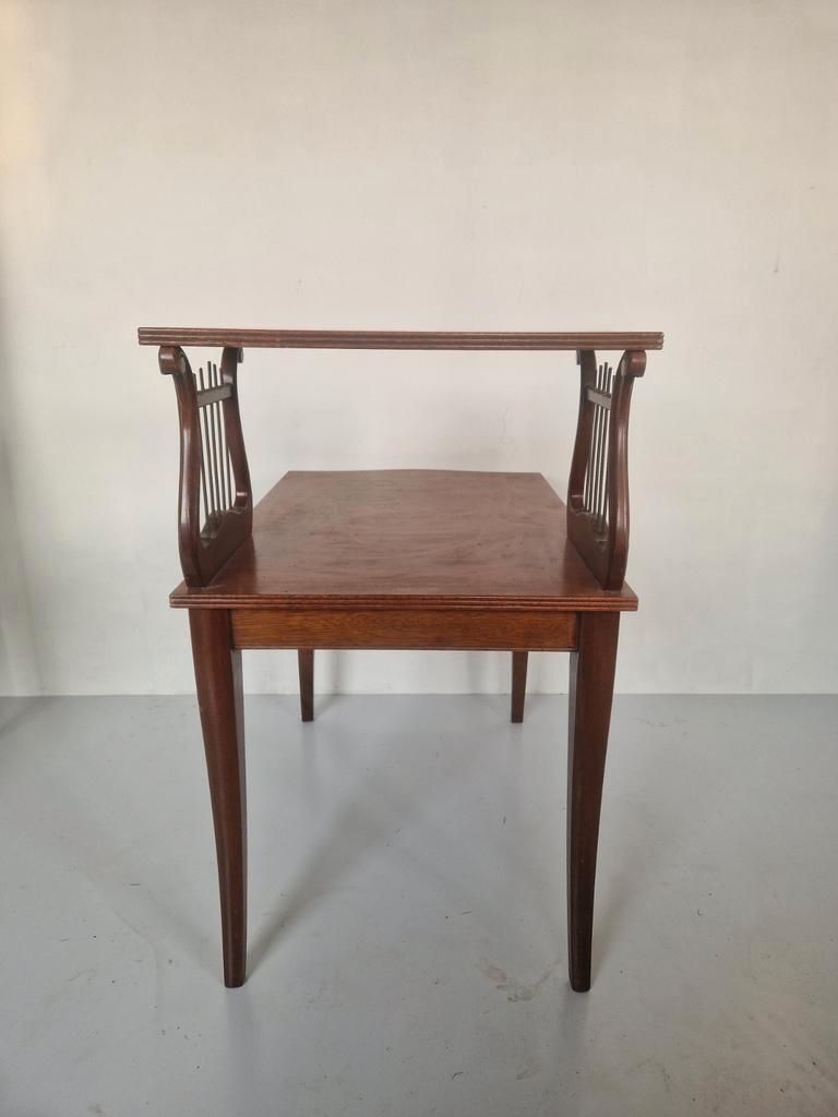 Klassiek Art Nouveau Jugendstil Harp Bijzettafeltje. image 11
