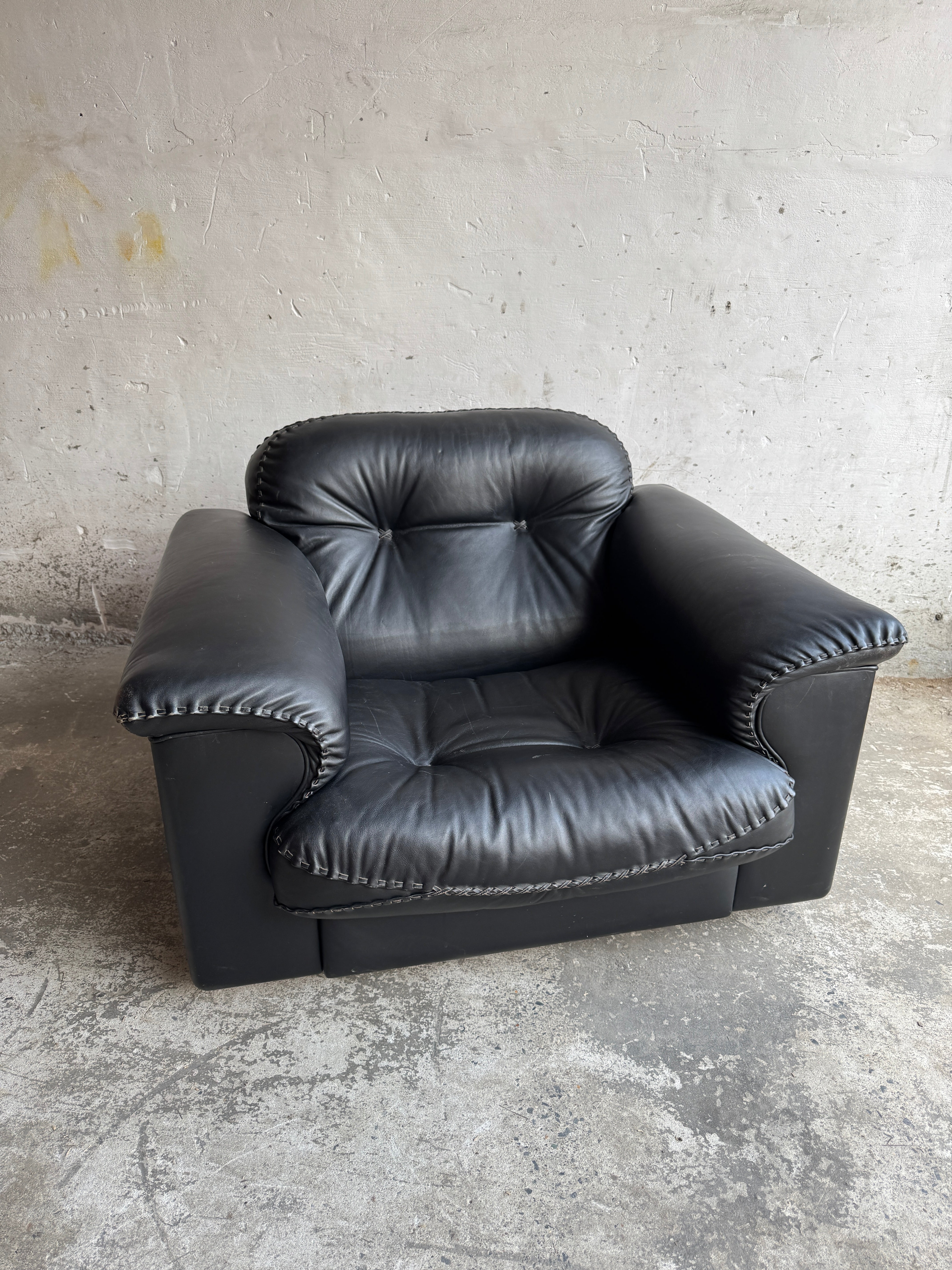 De Sede Ds-101 Black Leather Lounge Chair image 2