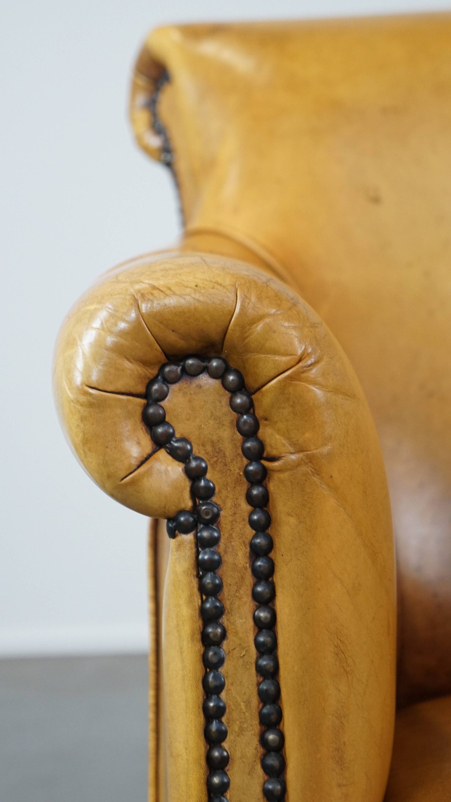 Gezellige, Comfortabele Rundleren Fauteuil/armchair In Een Unieke Kleur image 11