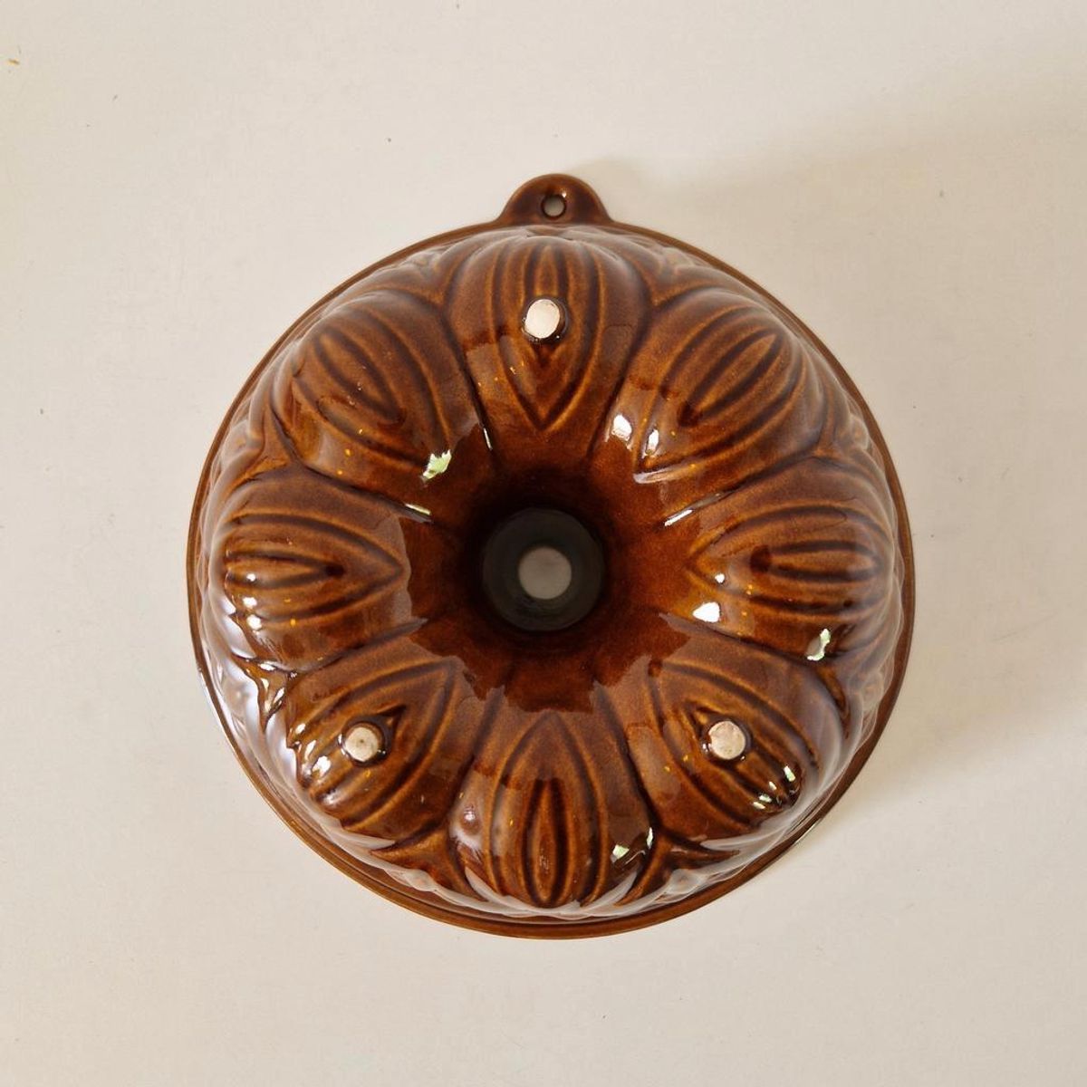 Antieke Bruine Keramieke Puddingvorm image 1