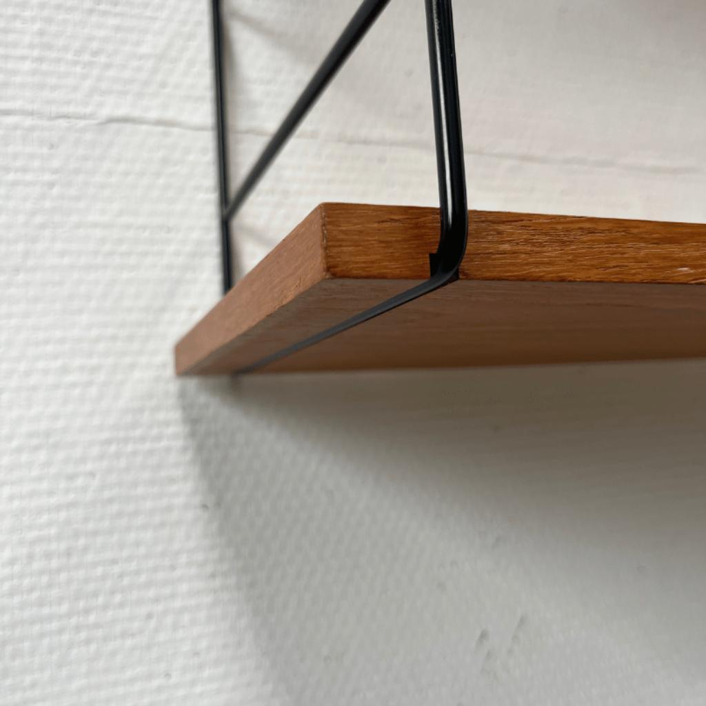 Vintage Wandrek 3 Planken Teak, Zwart Draadstaal 'ladders' image 8