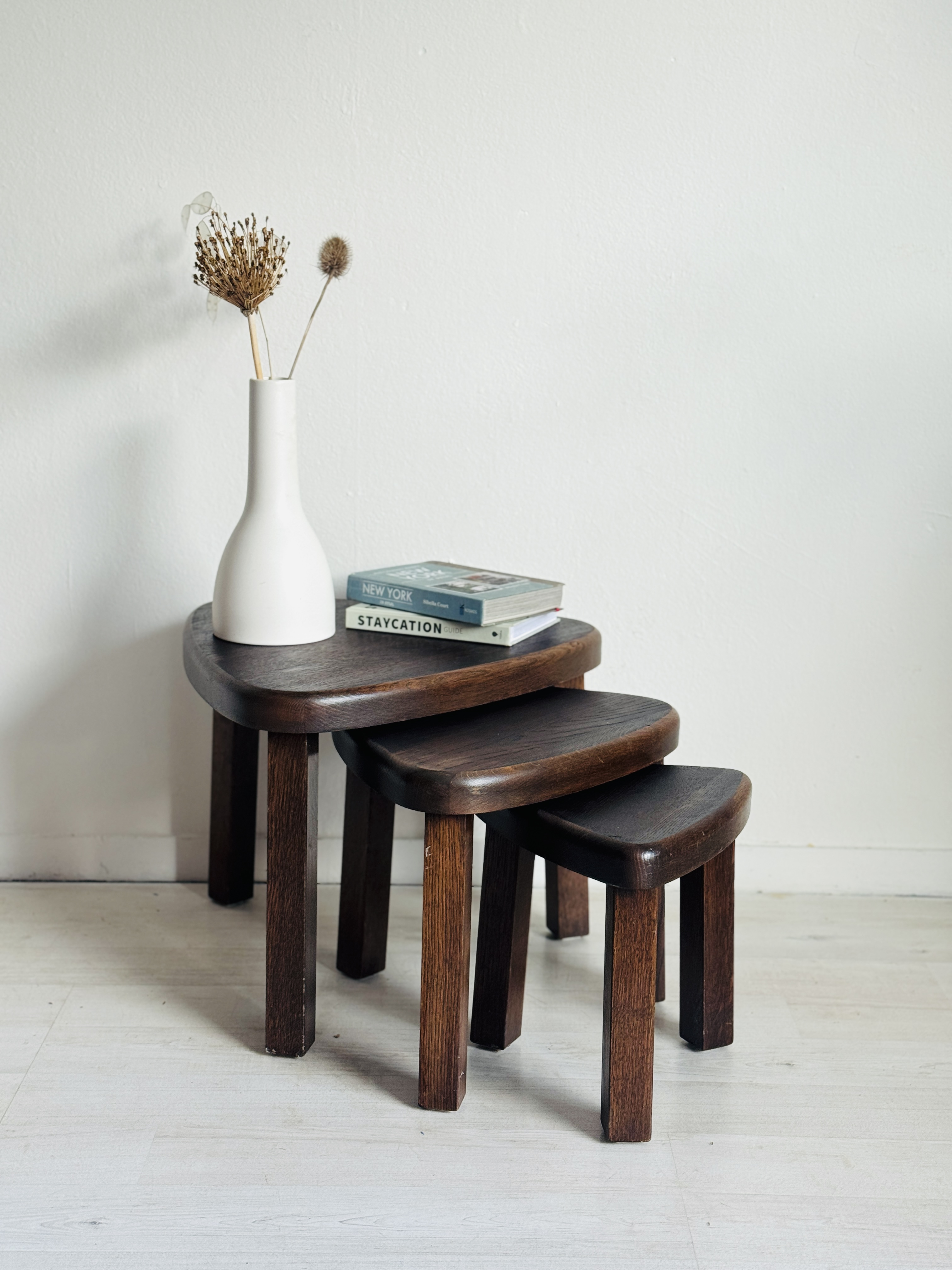 Set Vintage Bijzettafeltjes Nesting Tables Jaren 70 Brutalist image 2