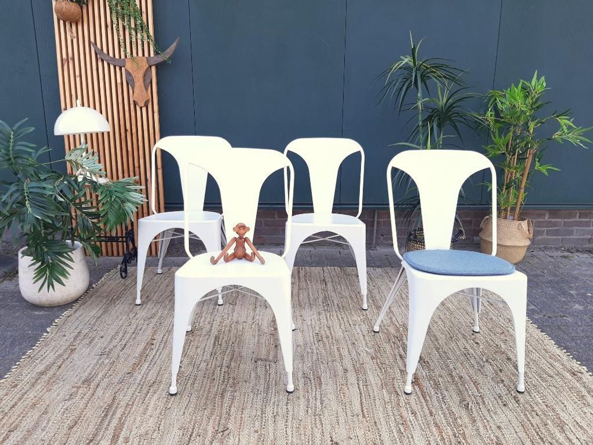 Set Van 4 Eetkamerstoelen Vintage Design Witte Stoelen image 3