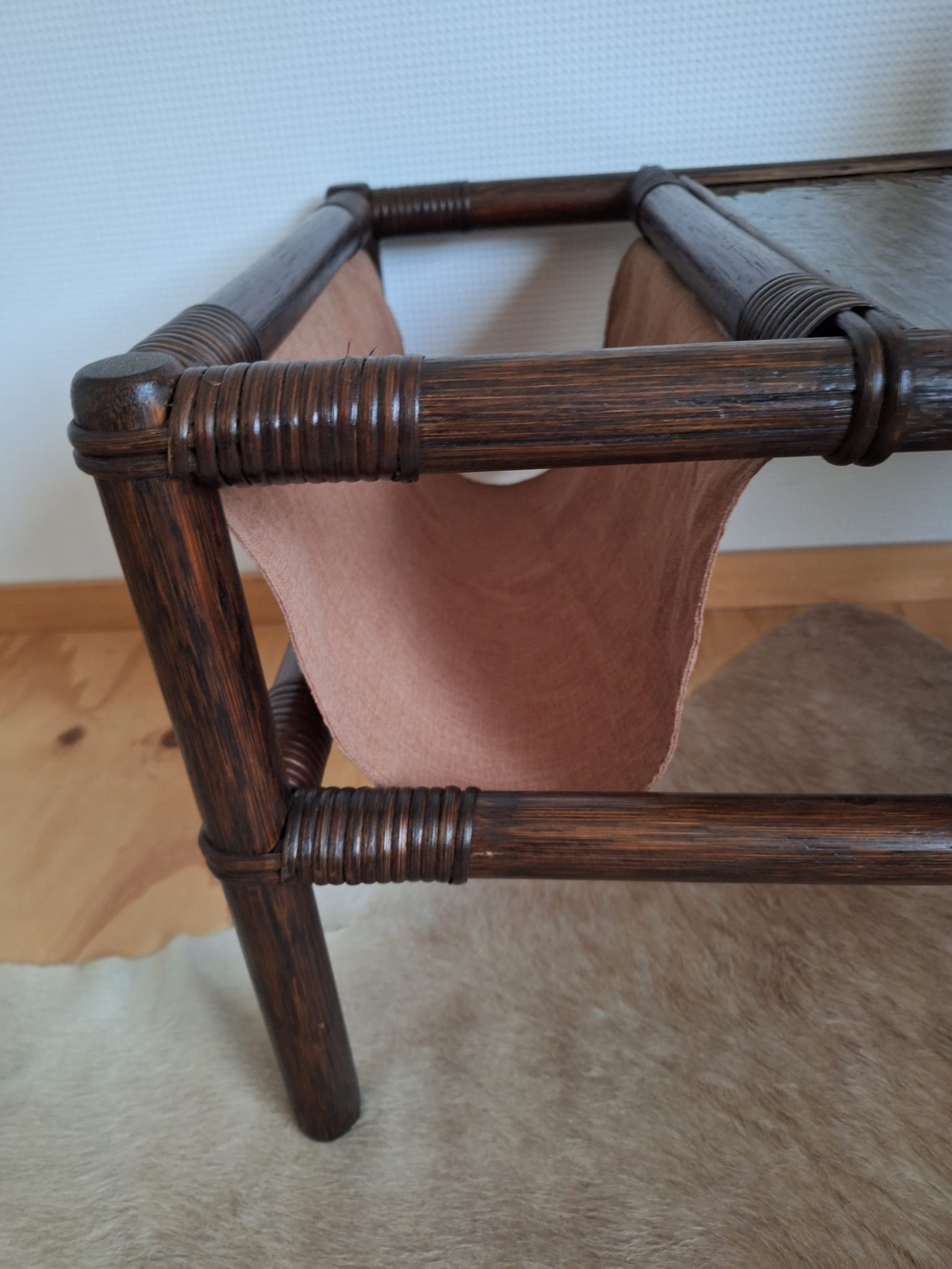 Vintage Rotan Salontafel Met Glasplaat En Lectuurbak image 10