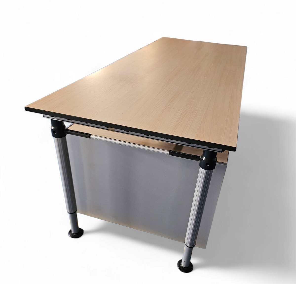 Gispen Next Desk / 1980s / Height Adjustable image 25