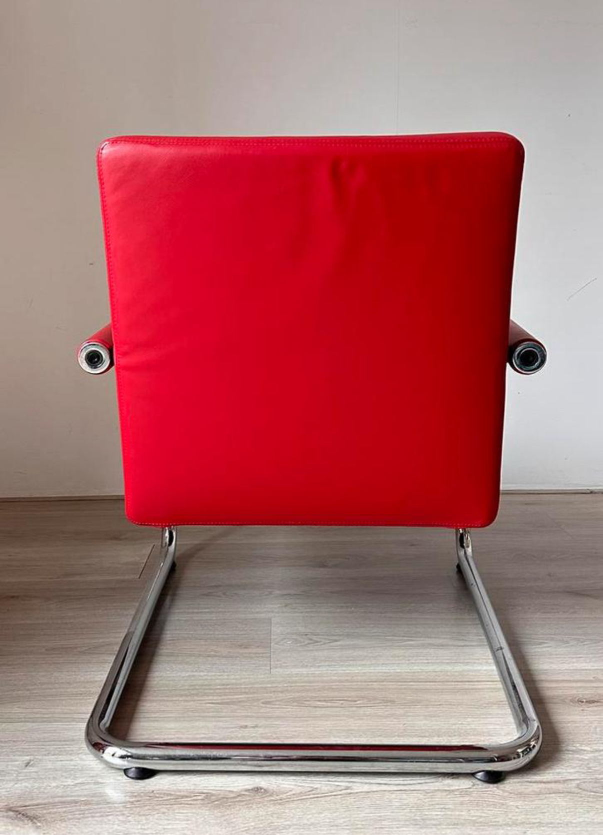 2x Vitra Visalounge Leather Armchairs By Antonio Citterio image 4