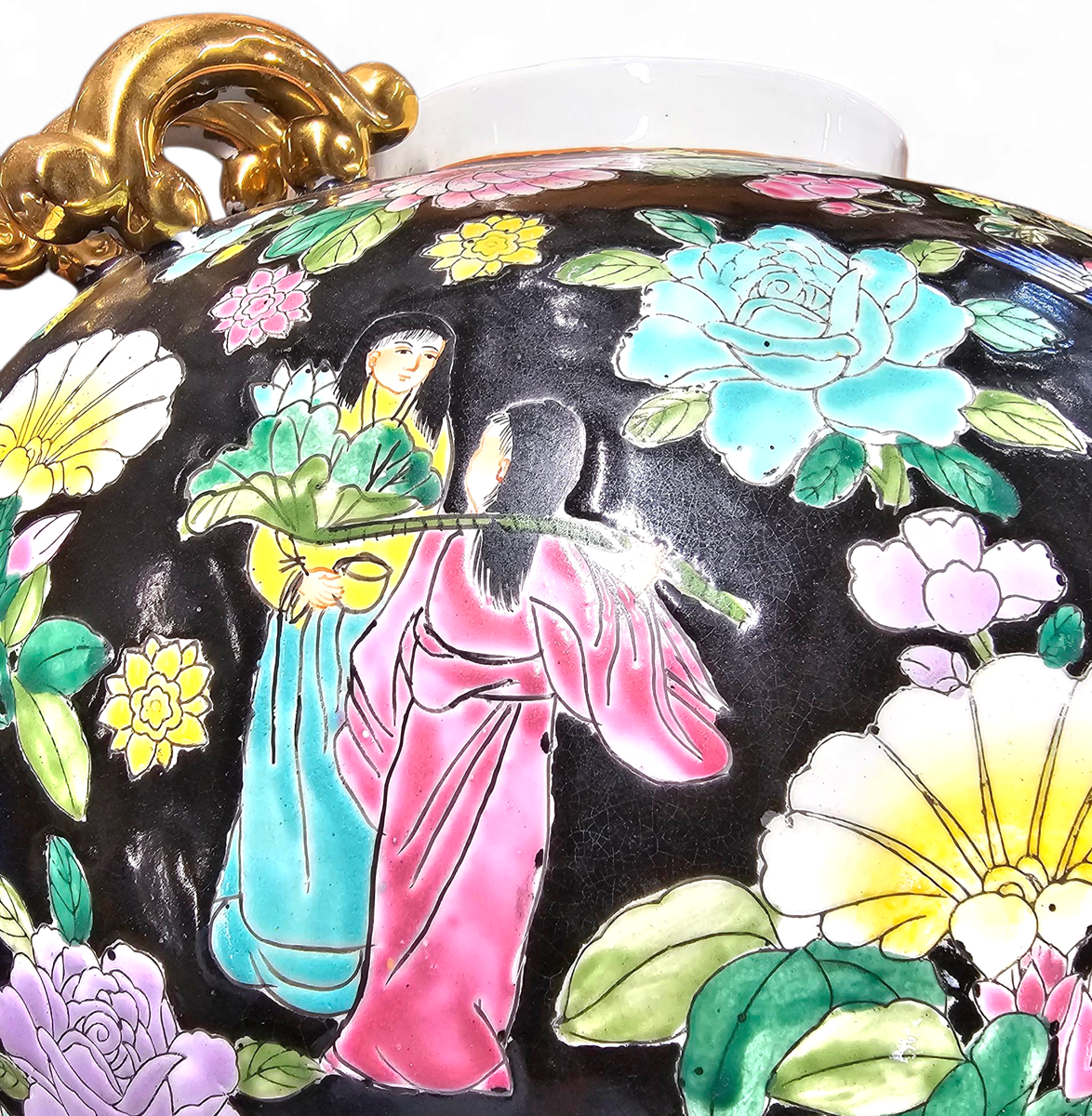 Large Famille Noir Chinese / Porcelain Ginger Jar / Hand Painted / Mille Fleur image 7