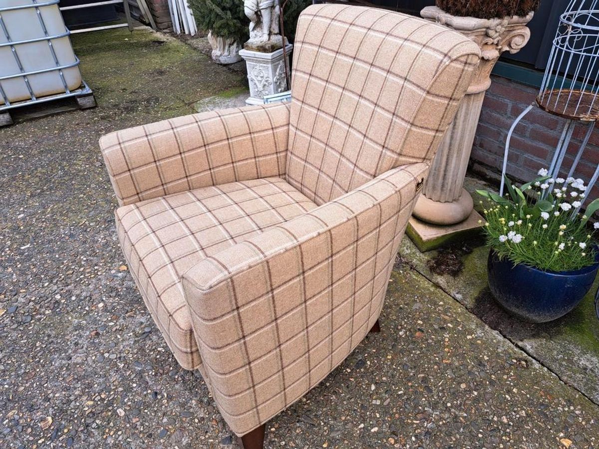 Klassieke Fauteuil Engelse Stijle Van Het Merk Finkeldei image 3