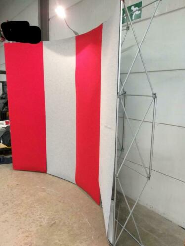 Presentatiewand Expolinc Pop Up Magnetic 6 Delen 200 Euro image 3