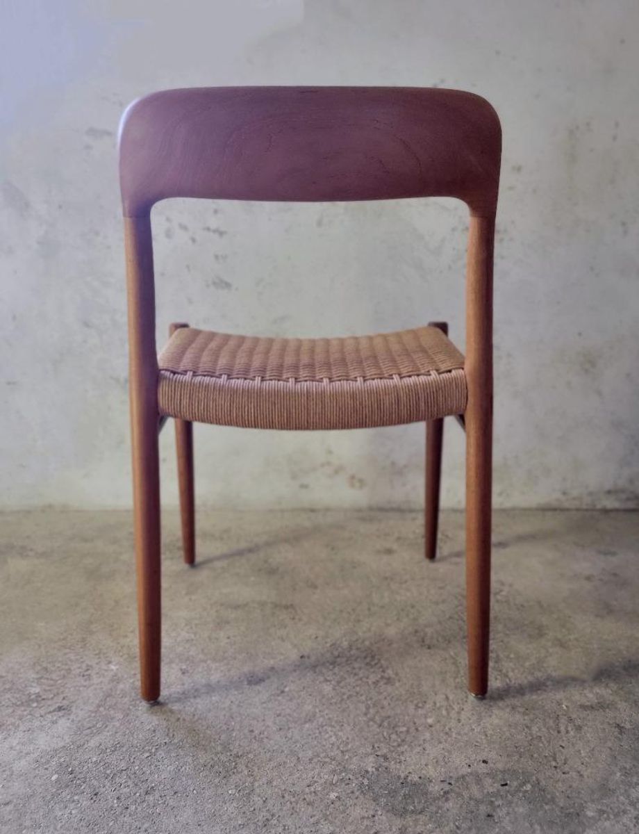 Set Van Zes Model 75 Stoelen In Teak Van N.o. Moller image 13