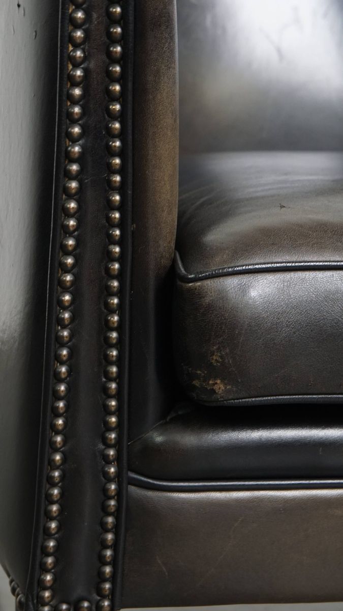 Unieke Set Van 2 Subtiele Zwart/ Grijze Schapenleren Clubfauteuils Met Een Mooi Patina image 12